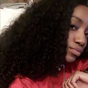 Meet your Posher, Ayanna